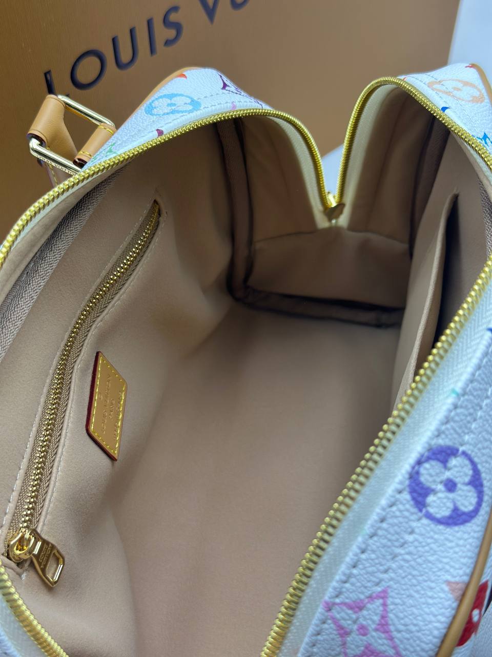 Сумка Louis Vuitton 5