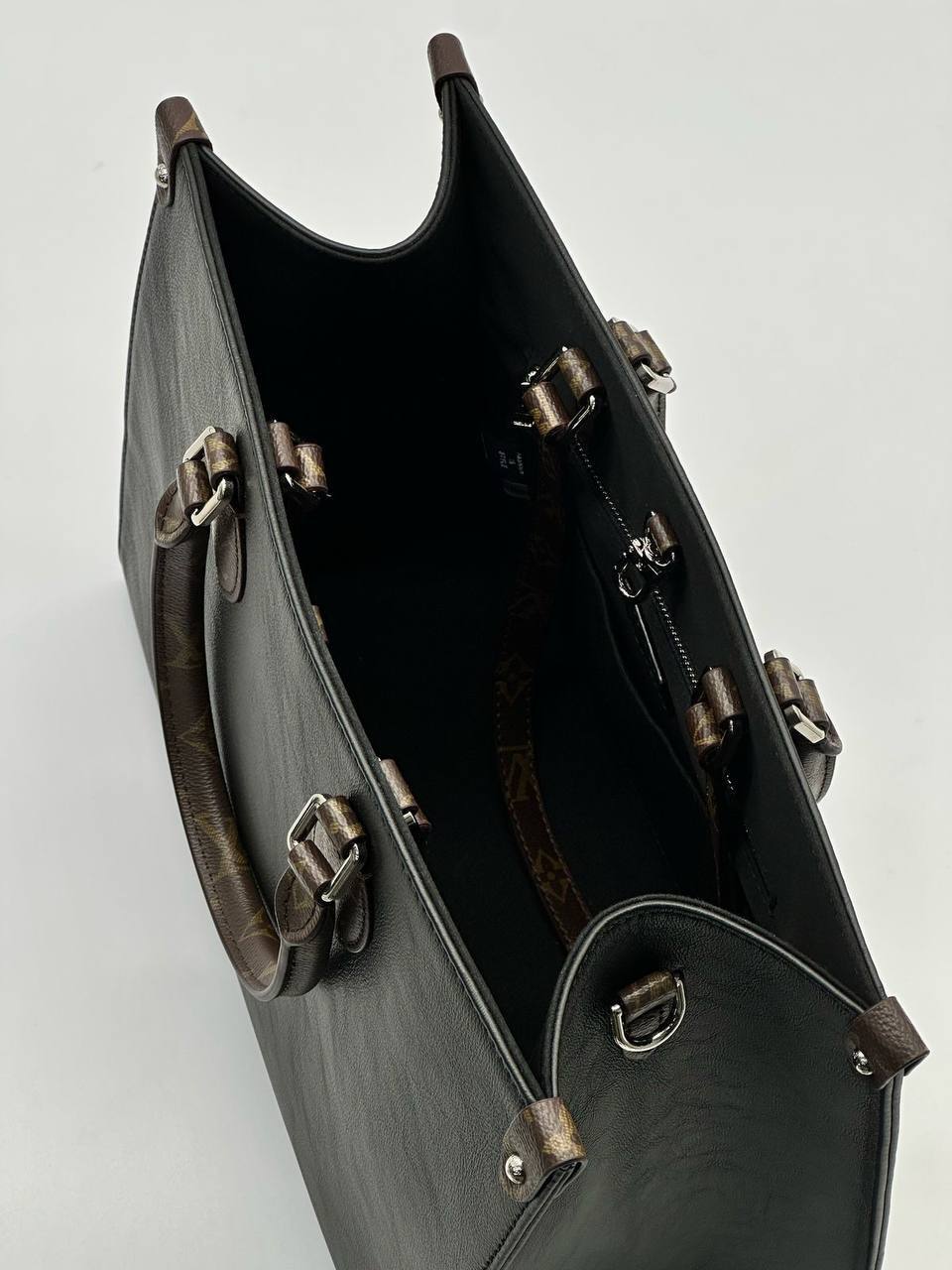 Сумка Louis Vuitton 5