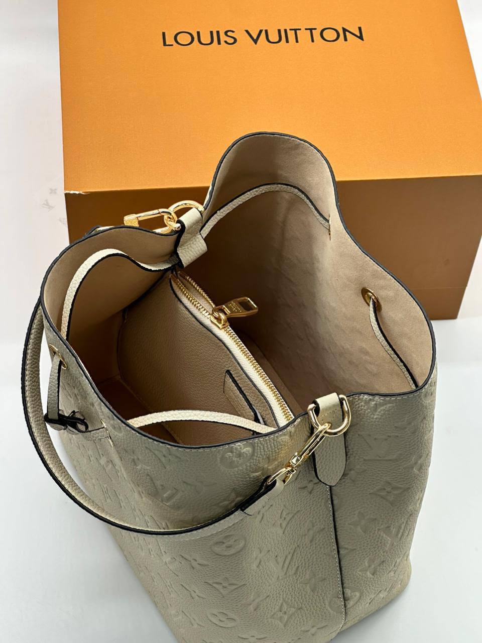 Сумка Louis Vuitton 8