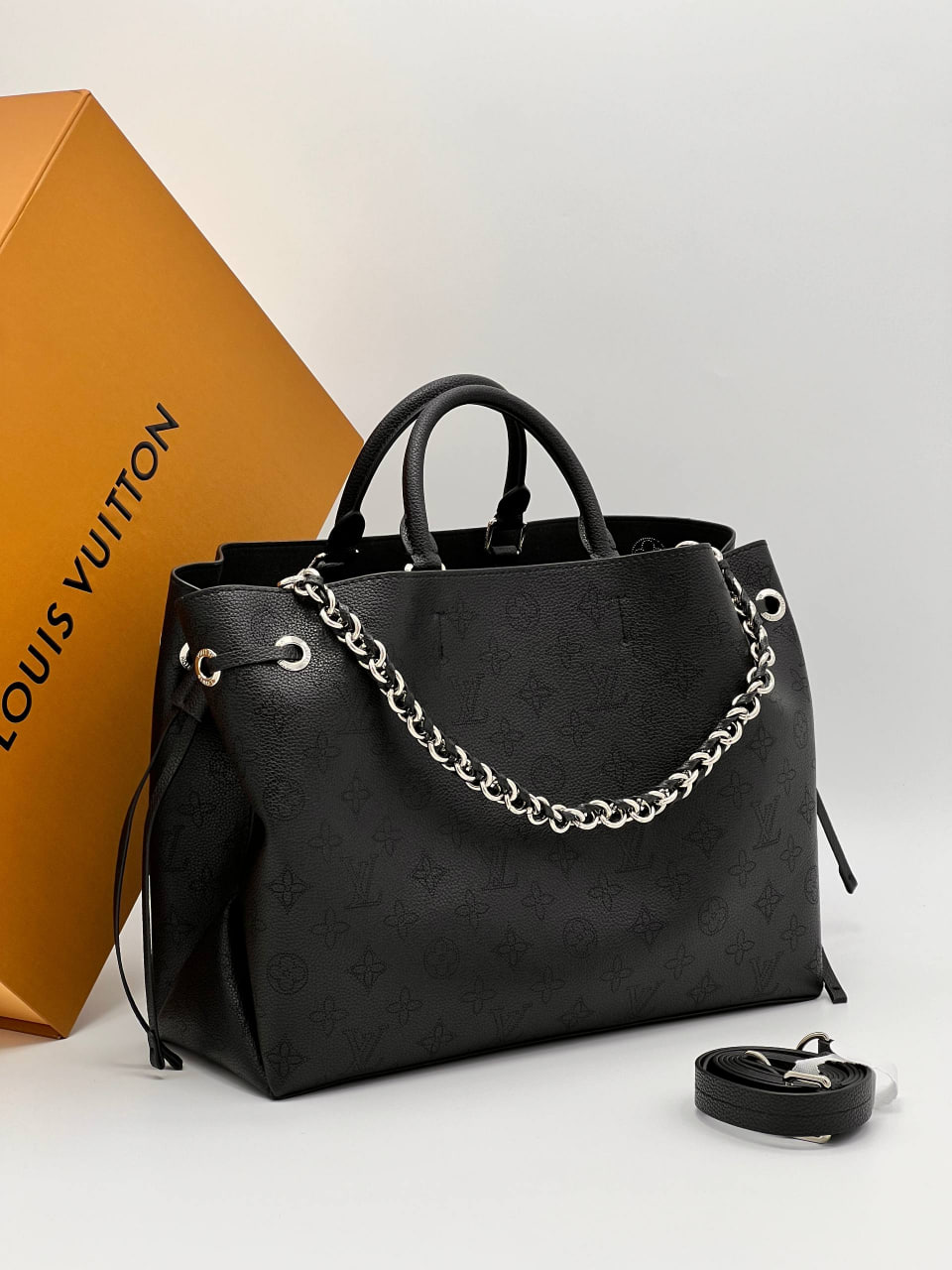 Сумка Louis Vuitton