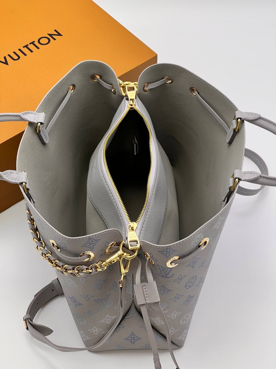 Сумка Louis Vuitton 13