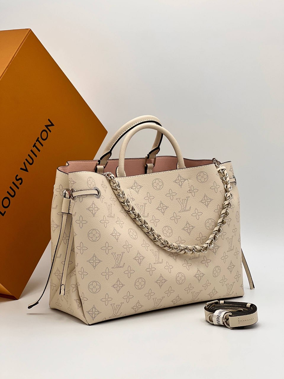 Сумка Louis Vuitton 4