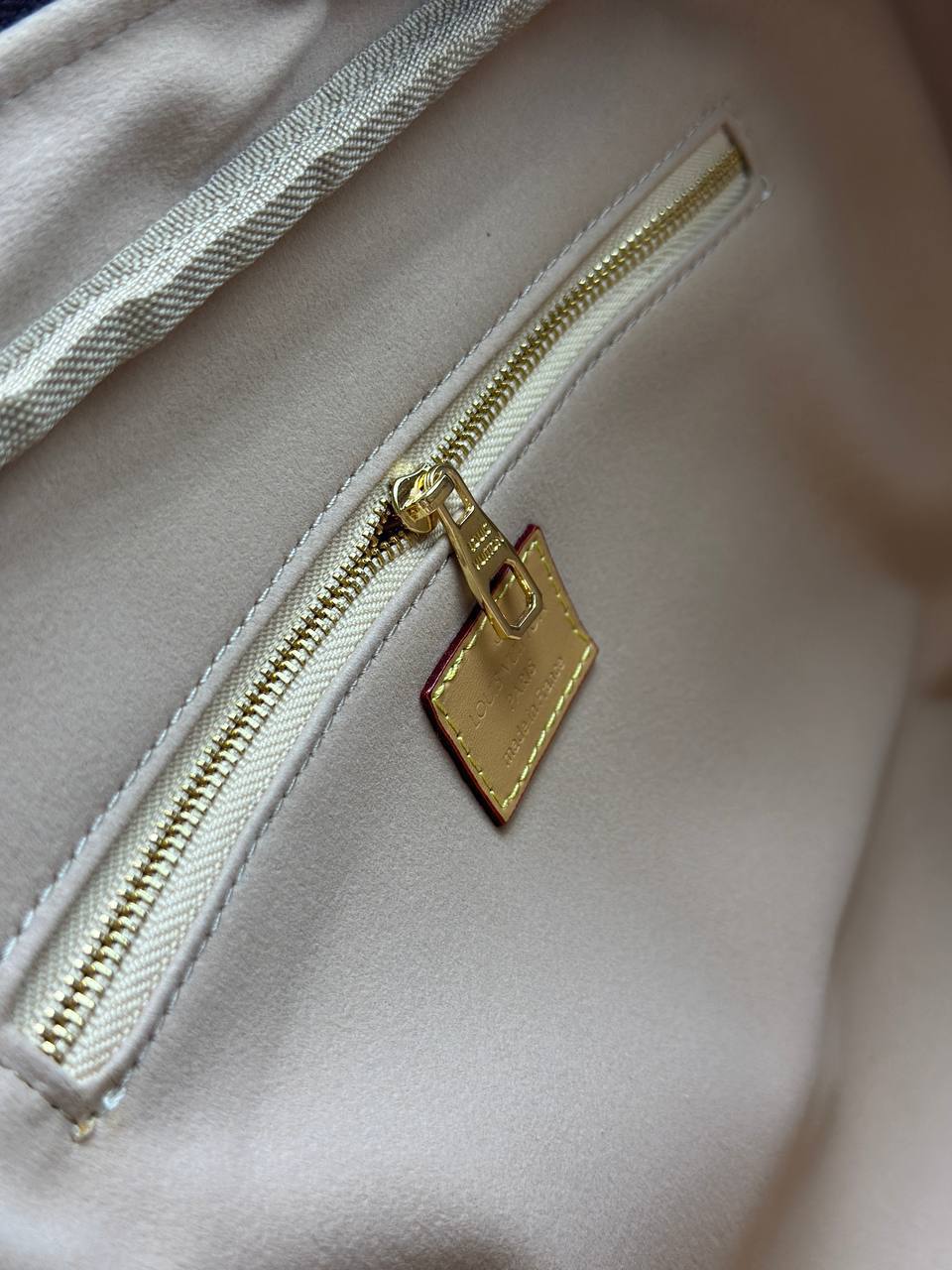 Сумка Louis Vuitton 7