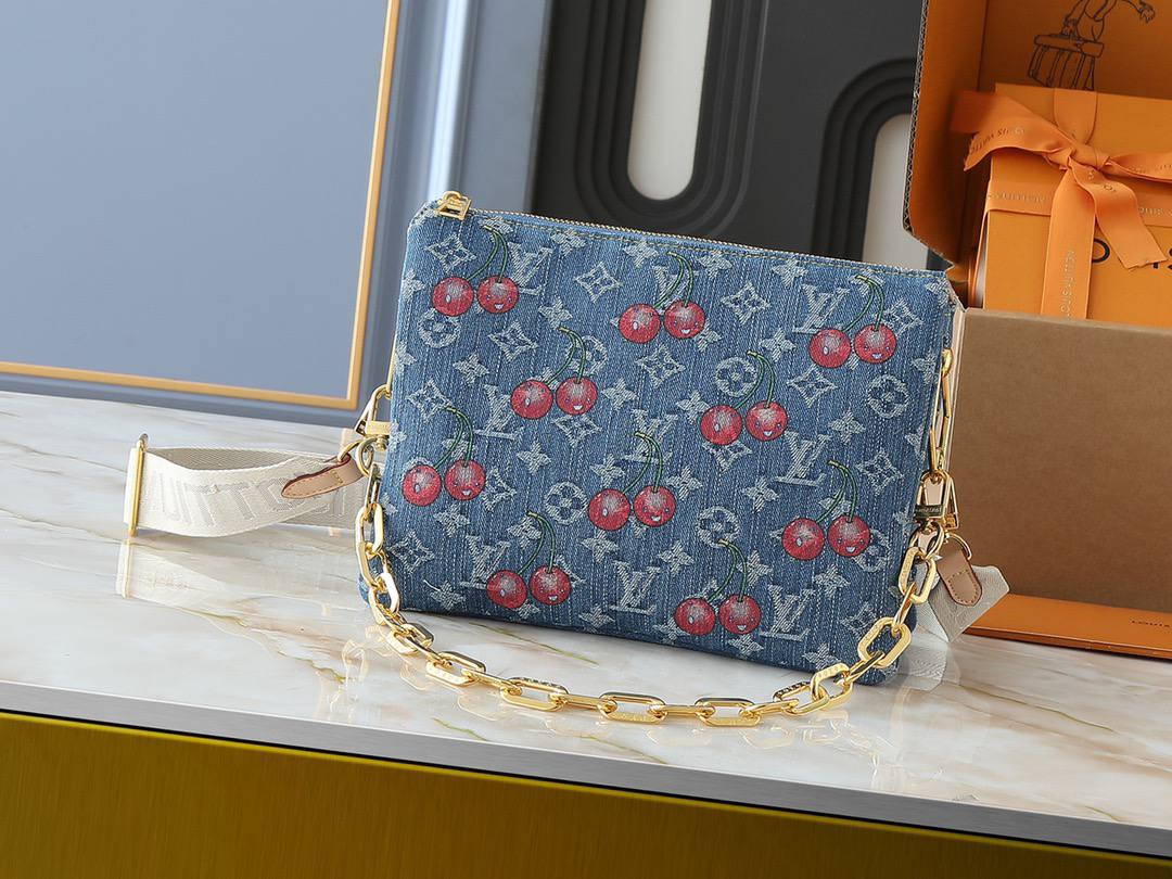 Сумка Louis Vuitton