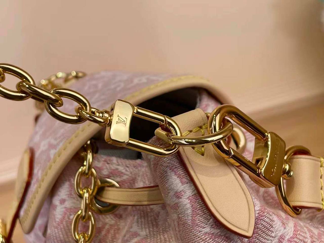 Сумка Louis Vuitton 4