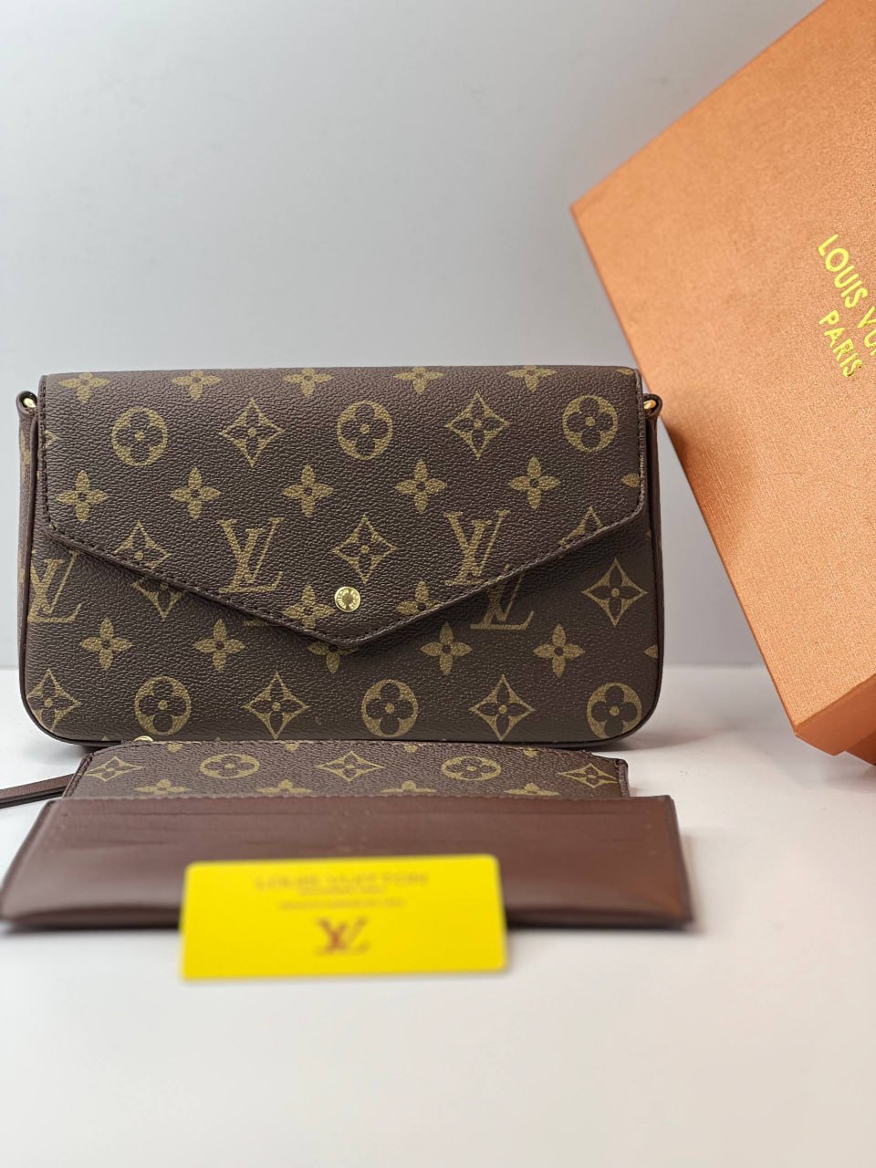 Сумка Louis Vuitton 2