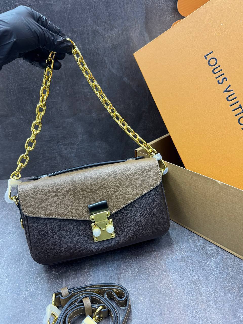 Сумка Louis Vuitton 2