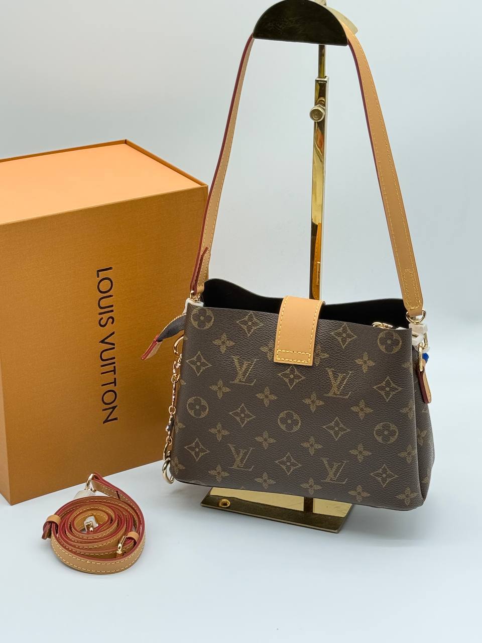 Сумка Louis Vuitton 2