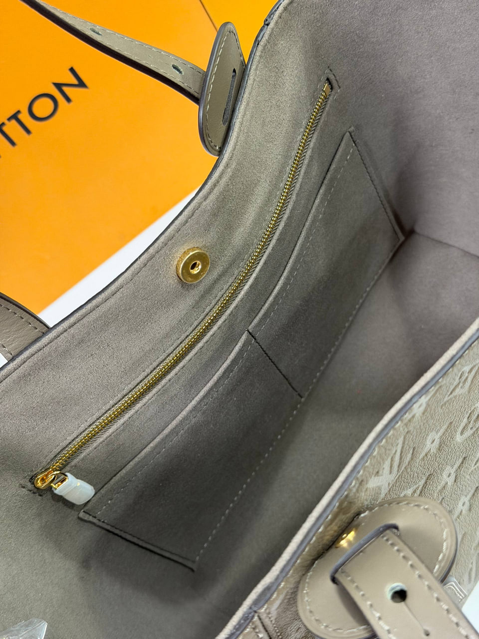 Сумка Louis Vuitton 9