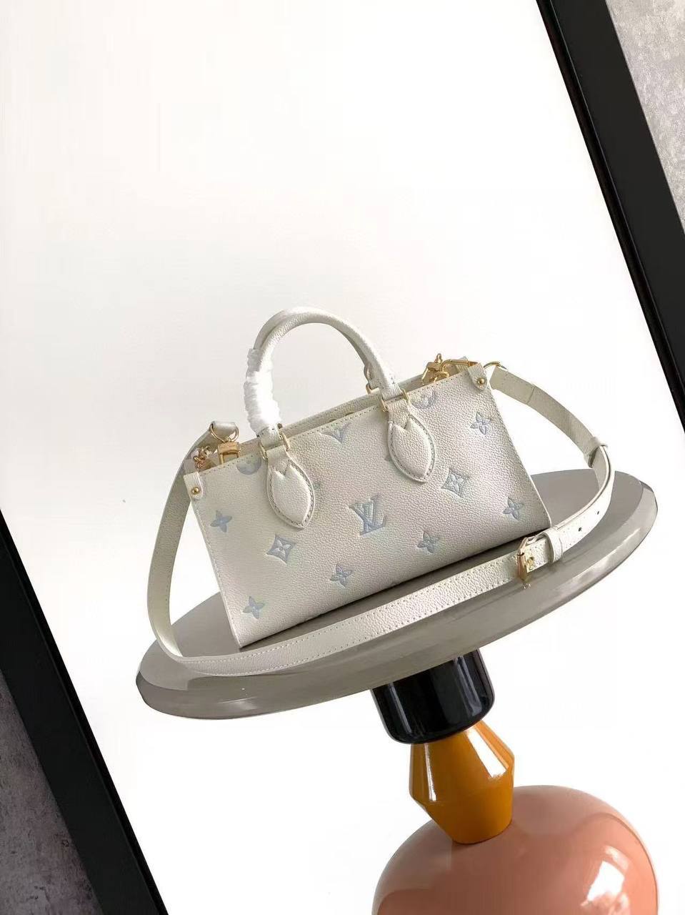 Сумка Louis Vuitton 3