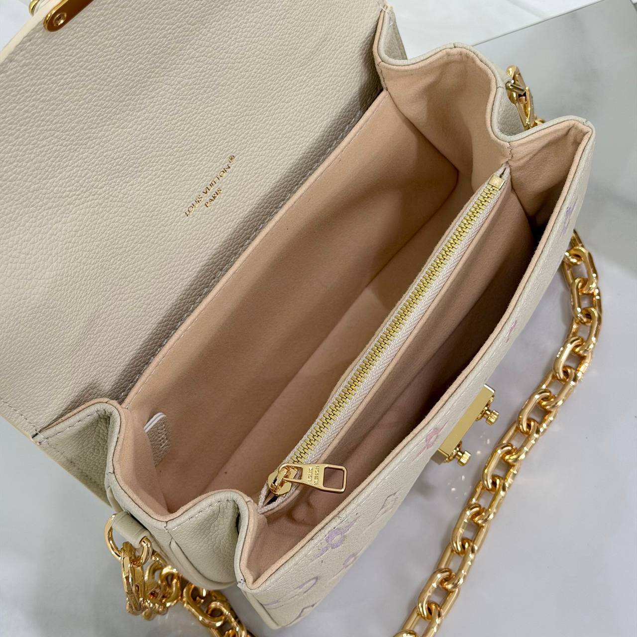 Клатч Louis Vuitton 7