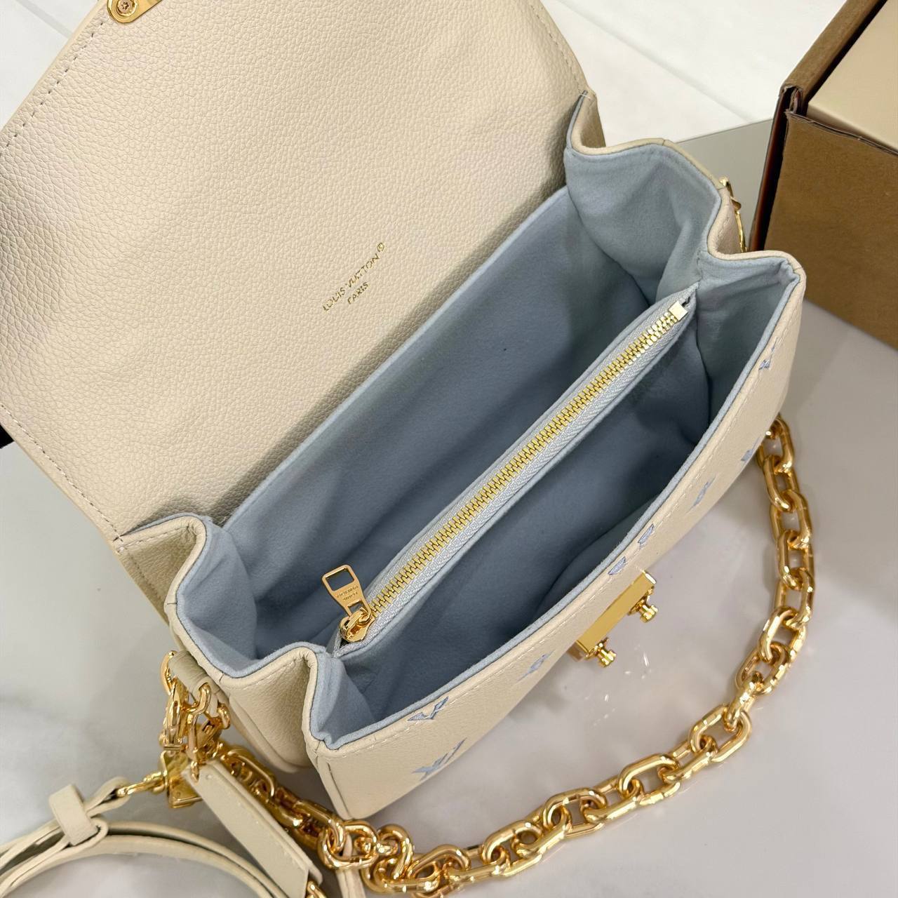 Клатч Louis Vuitton 7