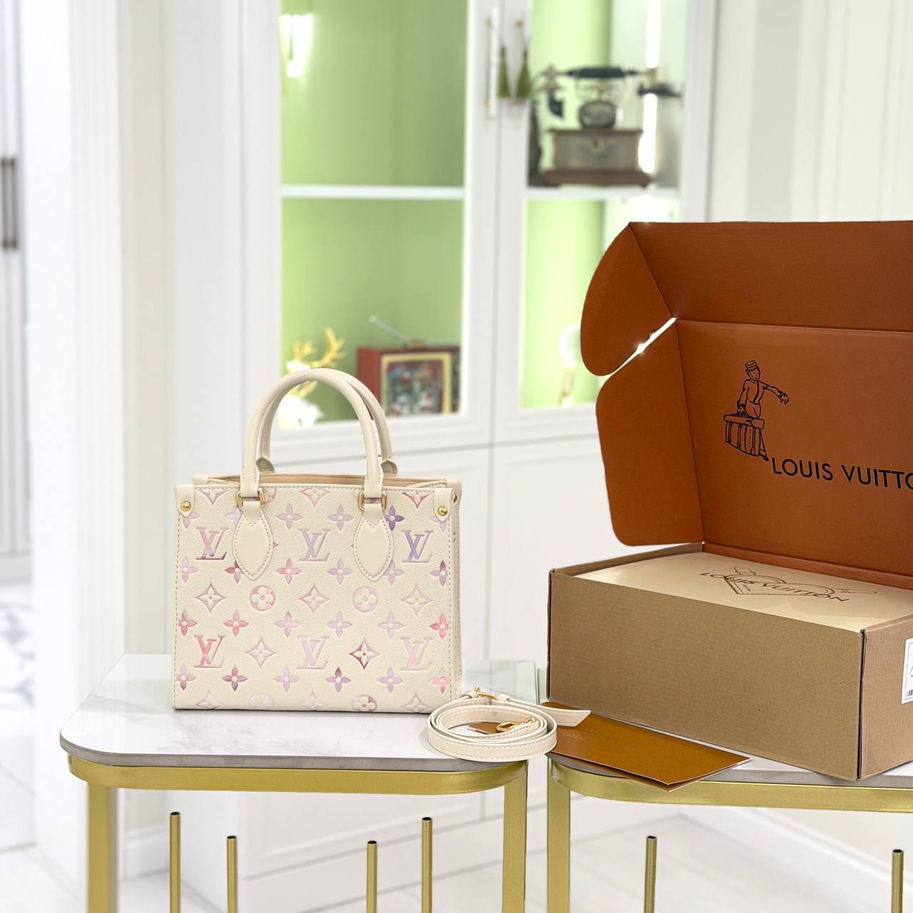 Сумка Louis Vuitton 1