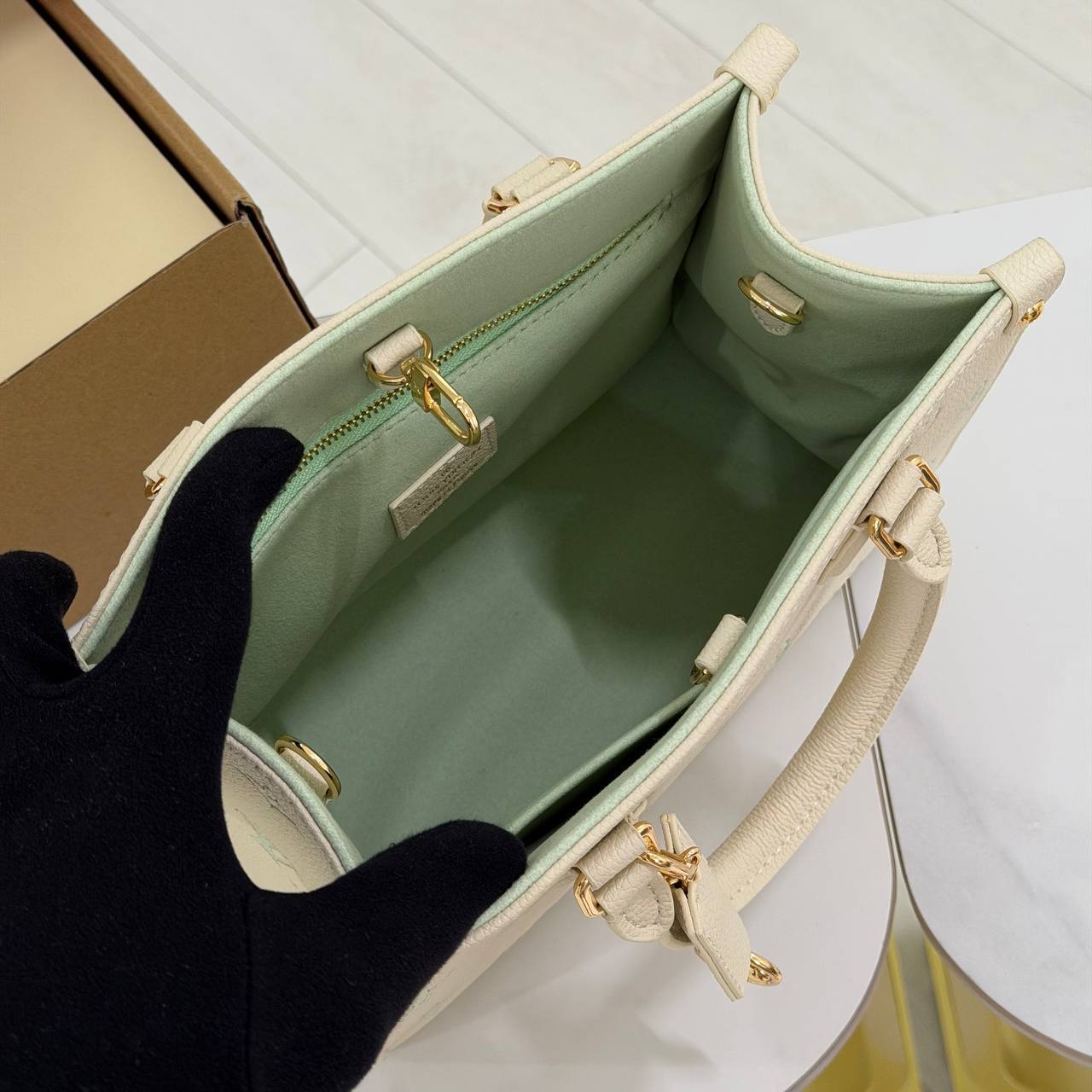 Сумка Louis Vuitton 4