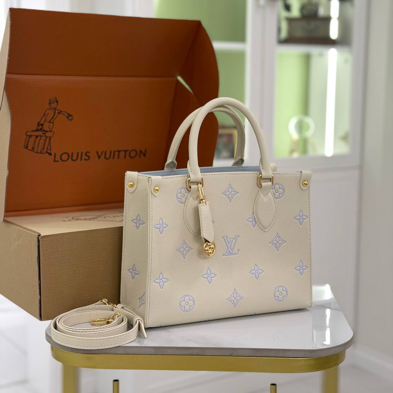 Сумка Louis Vuitton 2