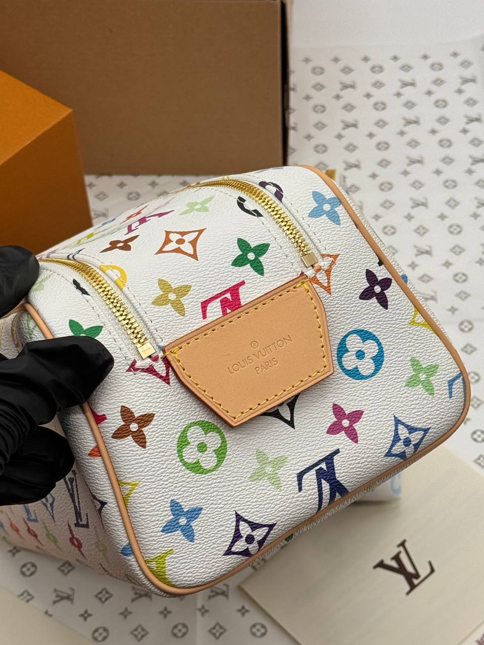 Косметичка Louis Vuitton 5