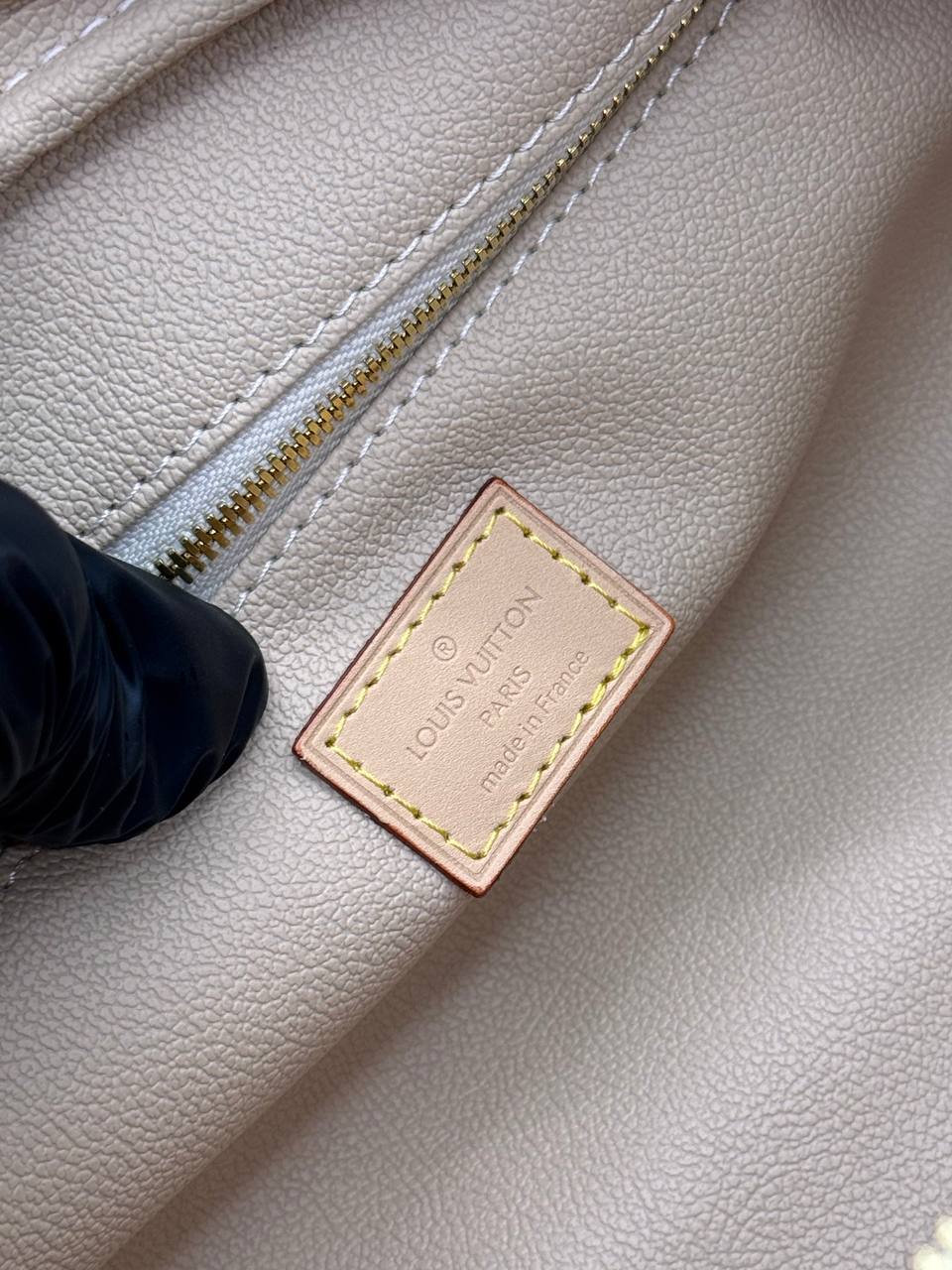Косметичка Louis Vuitton 8