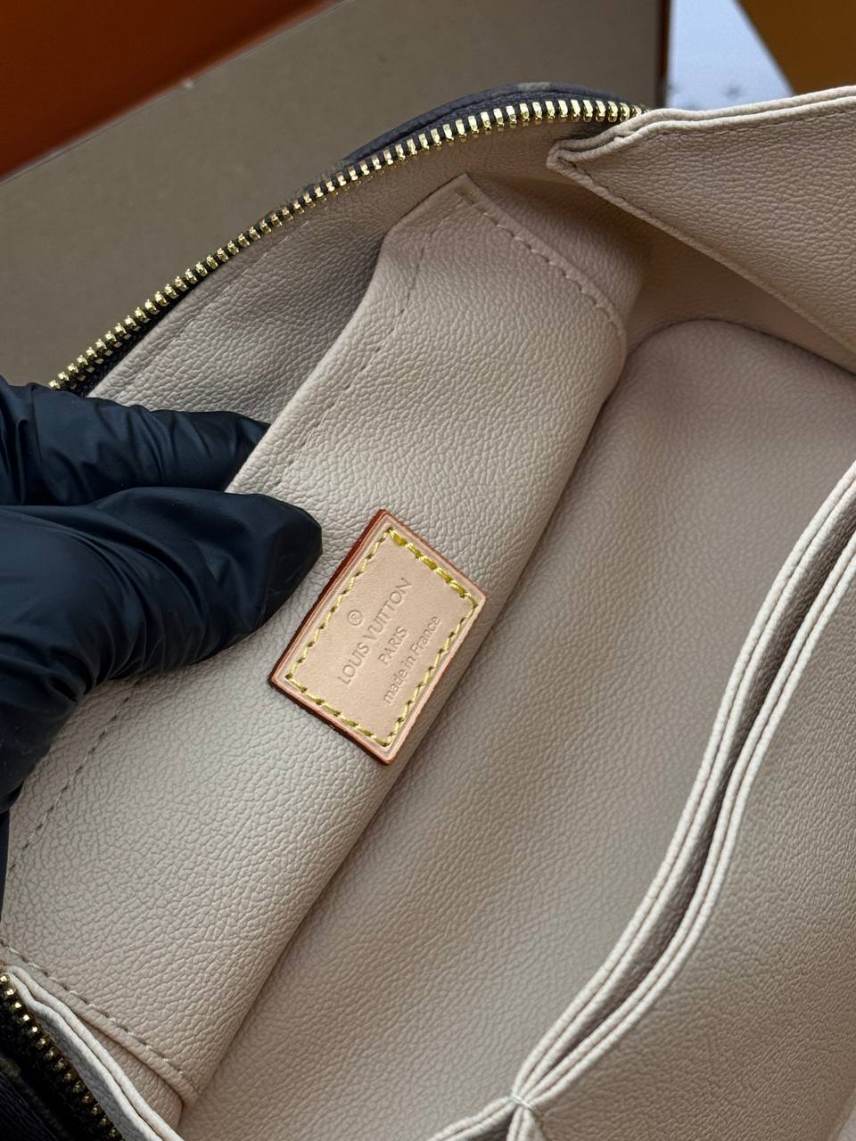 Косметичка Louis Vuitton 10