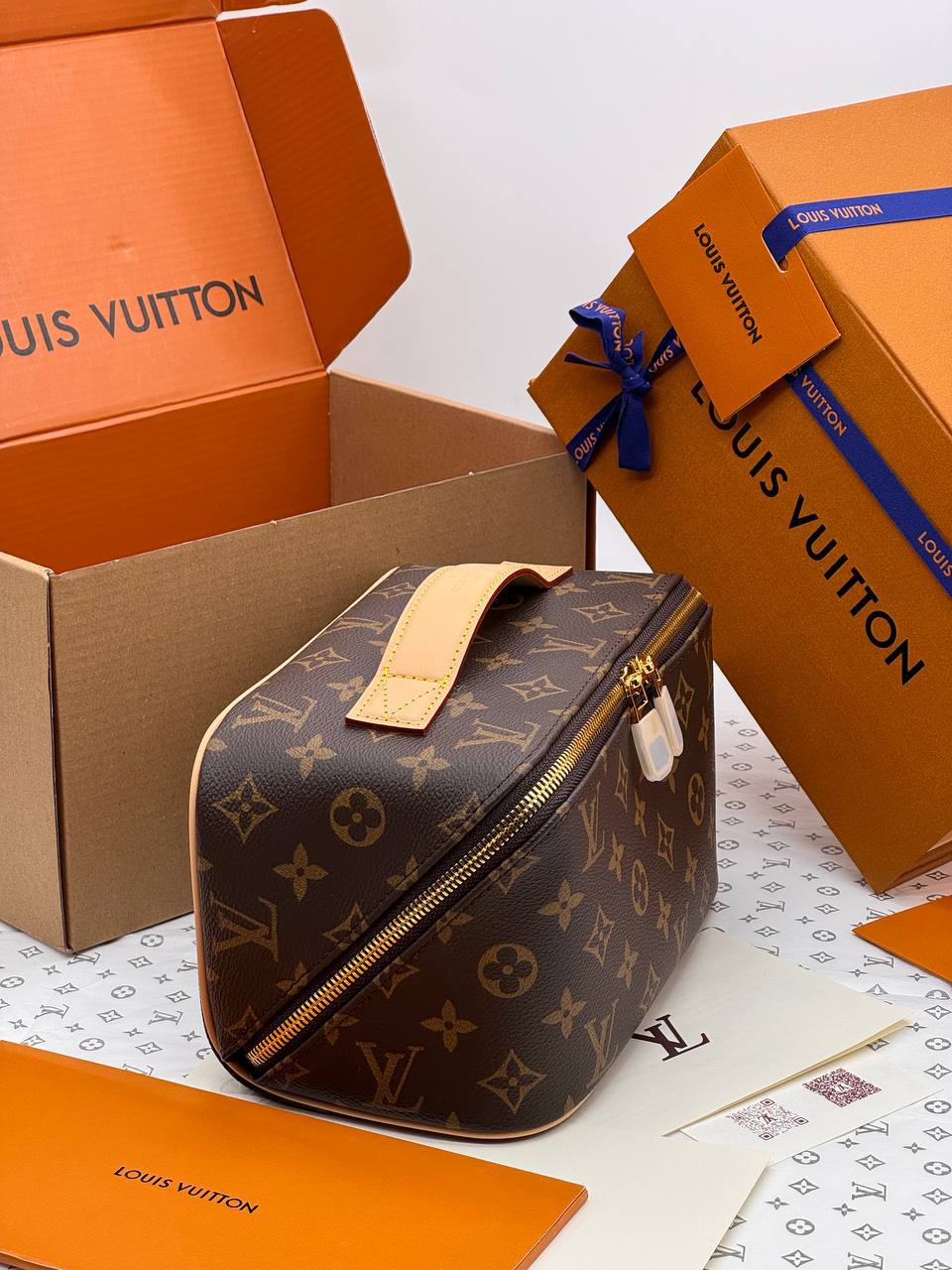 Косметичка Louis Vuitton 3