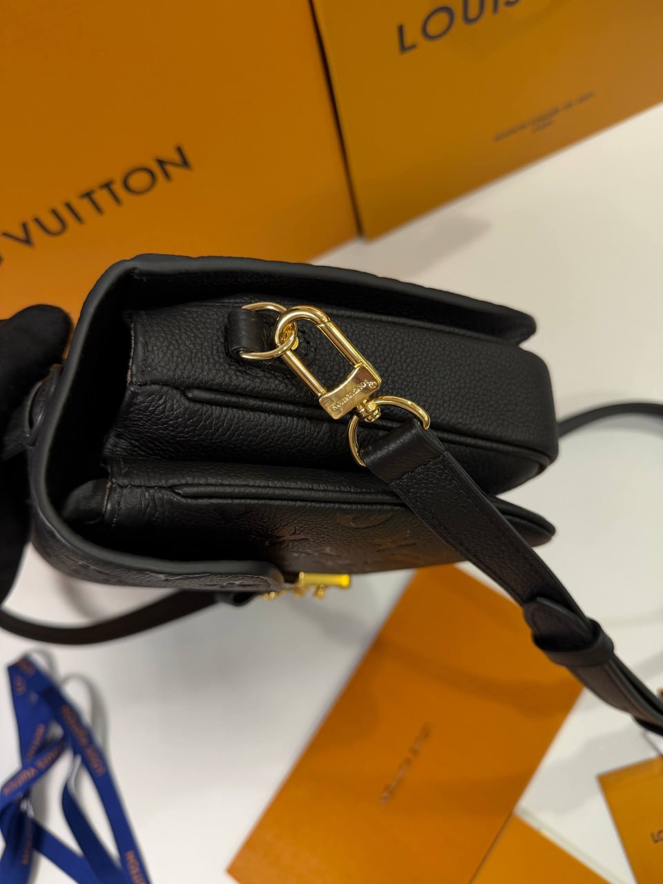 Сумка Louis Vuitton Metis 5