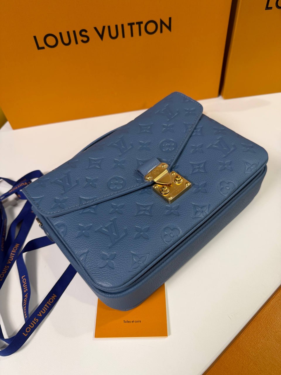 Сумка Louis Vuitton Metis 7