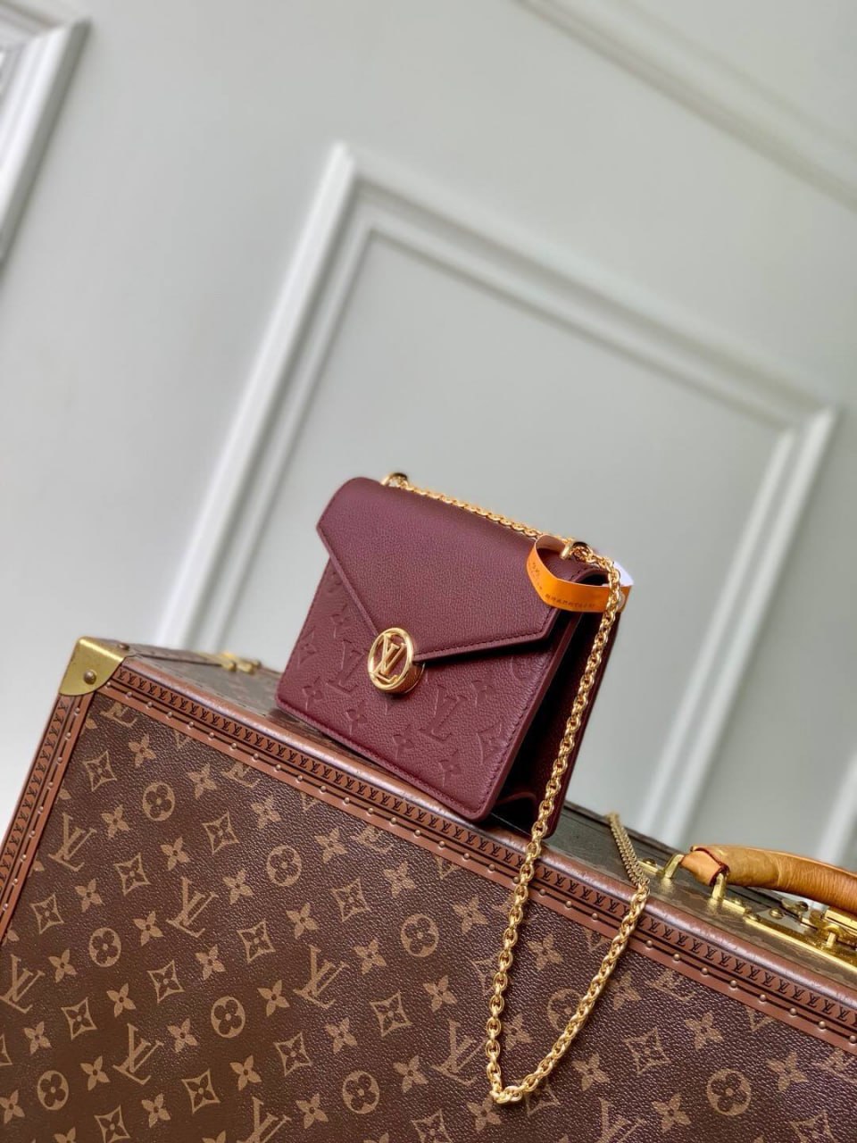 Кошелек Louis Vuitton On Chain Rosy 2