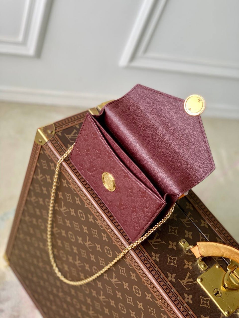 Кошелек Louis Vuitton On Chain Rosy 8
