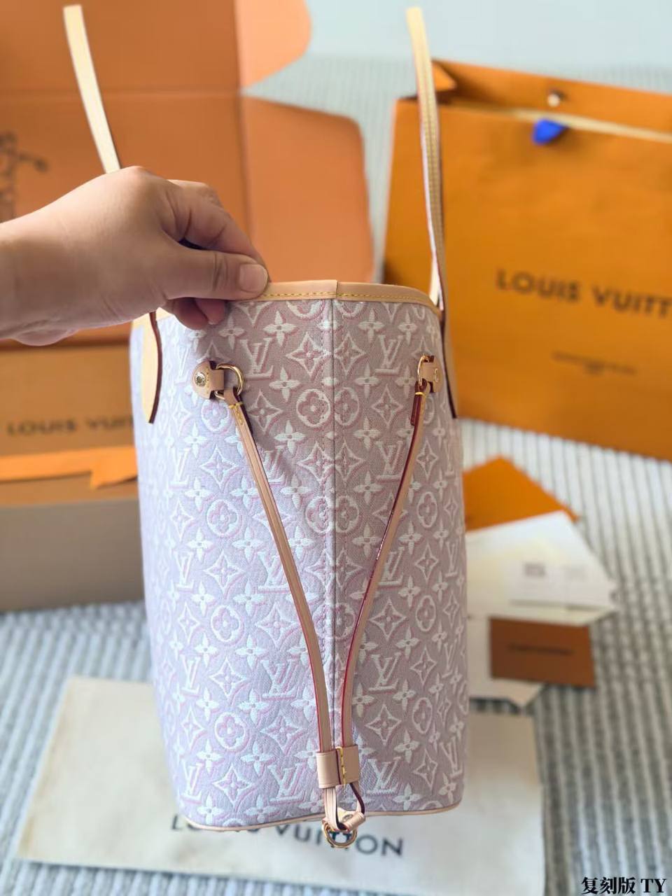 Сумка Louis Vuitton 5