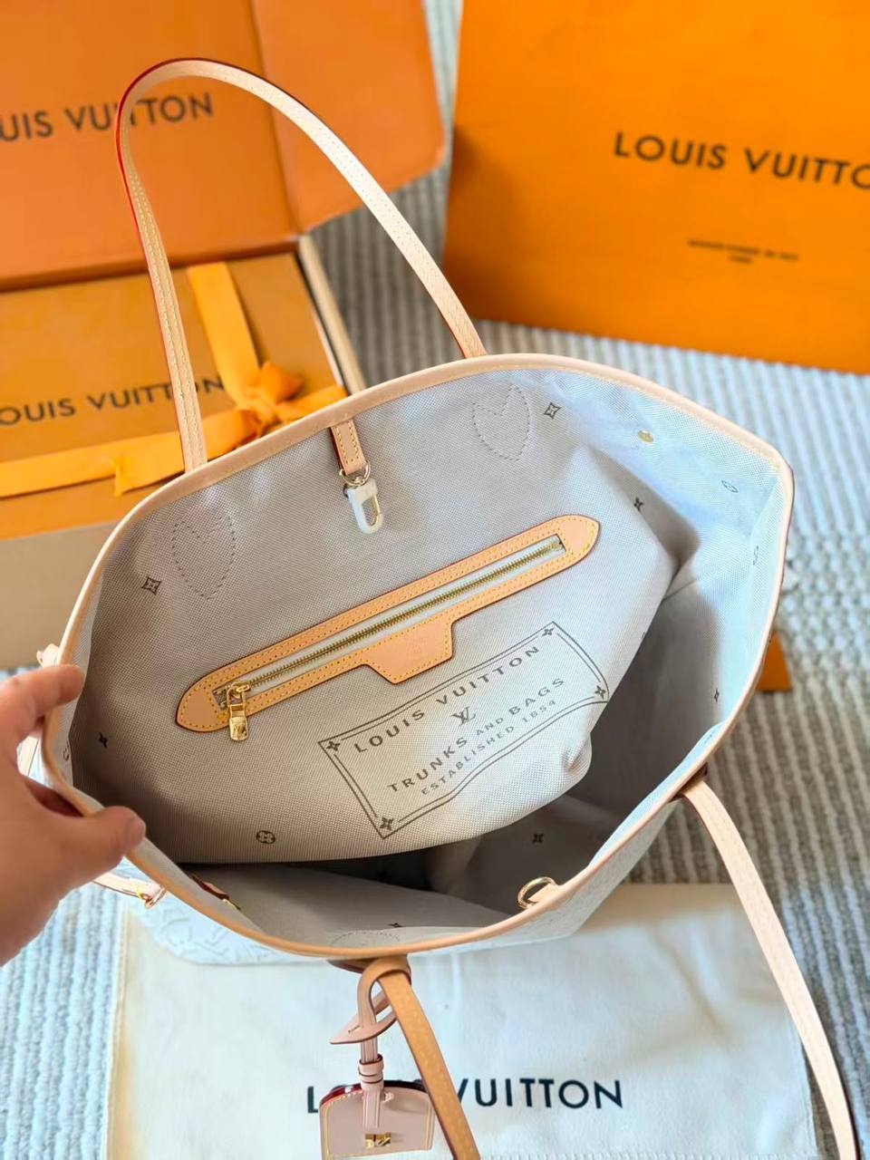 Сумка Louis Vuitton 9