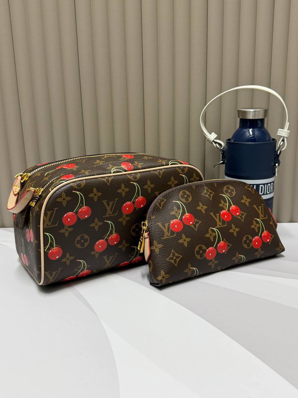 Косметичка Louis Vuitton