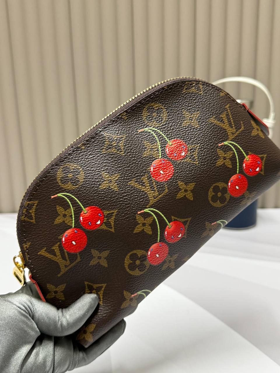 Косметичка Louis Vuitton 4