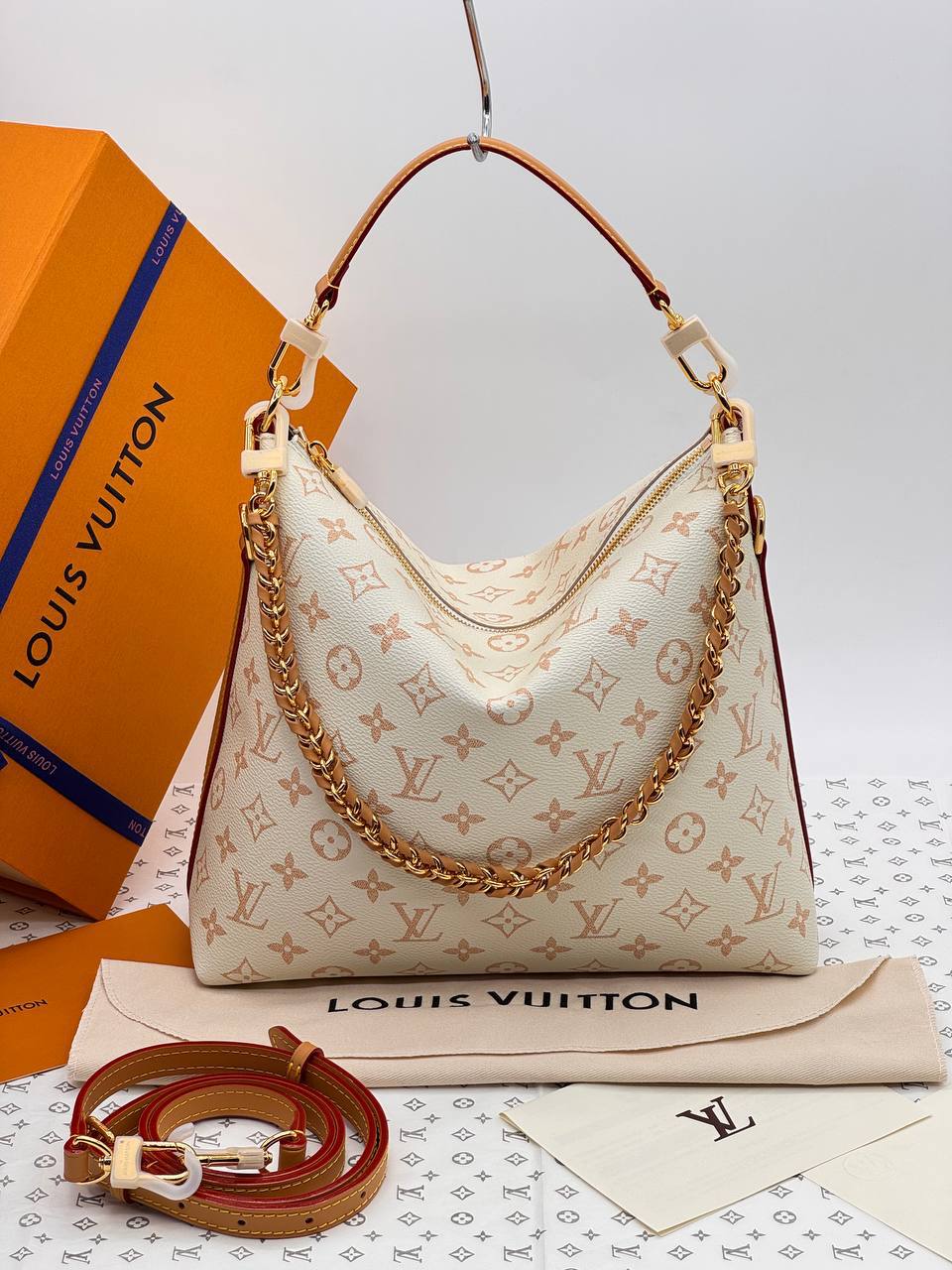 Сумка Louis Vuitton