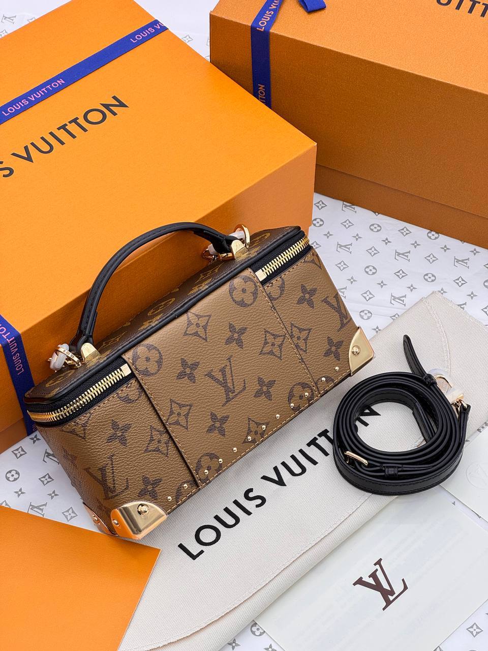 Косметичка Louis Vuitton Vanity 4