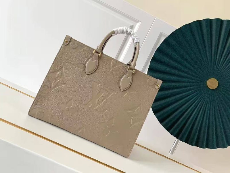 Сумка Louis Vuitton 2