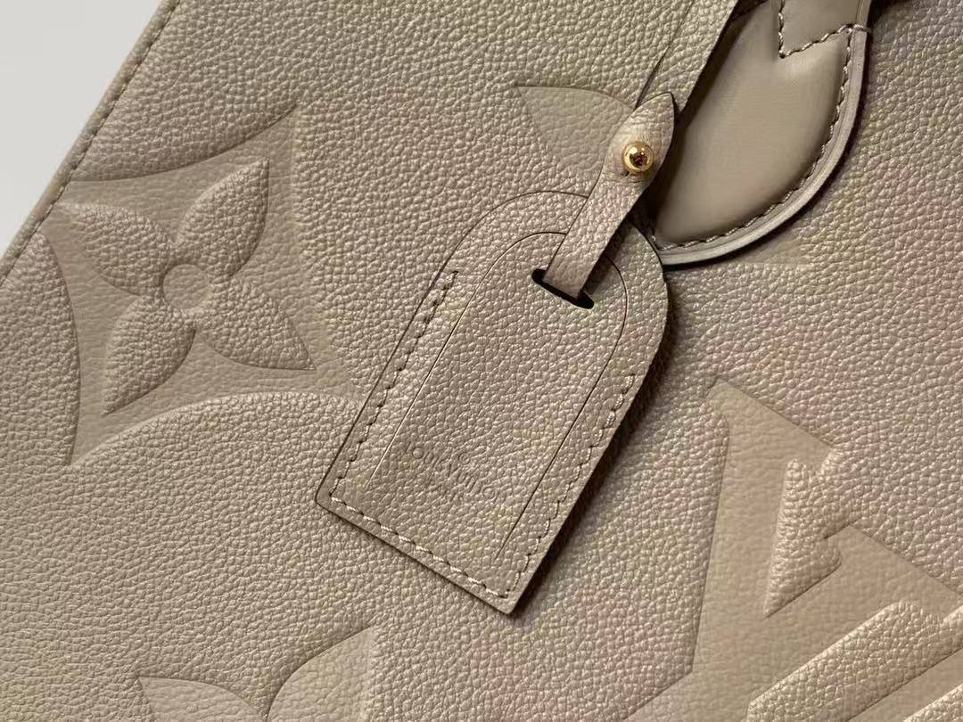 Сумка Louis Vuitton 3