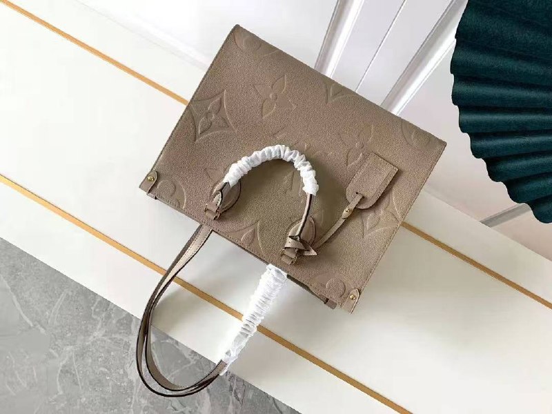 Сумка Louis Vuitton 5
