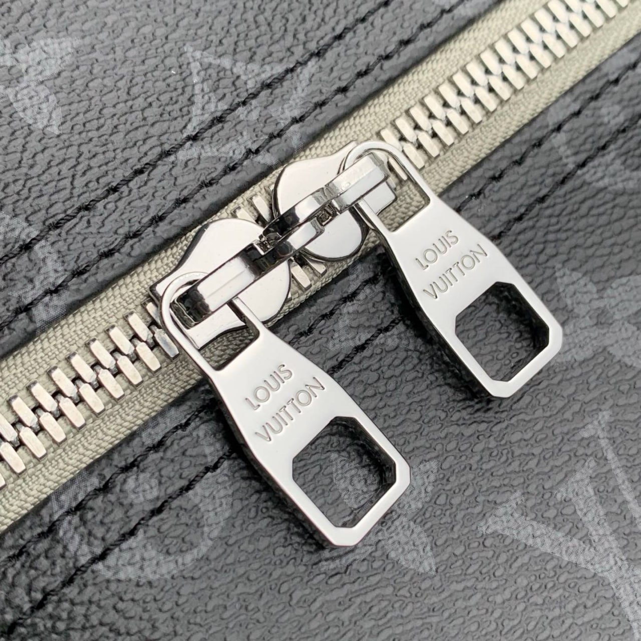 Сумка Louis Vuitton Keepall Bandouliere 55 4