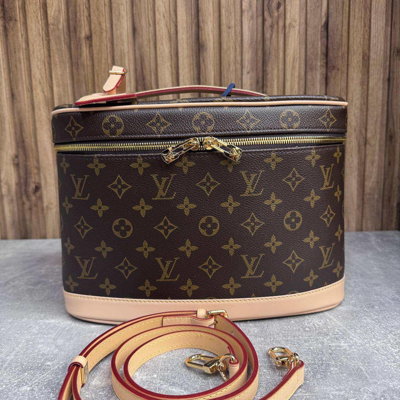 Косметичка Louis Vuitton