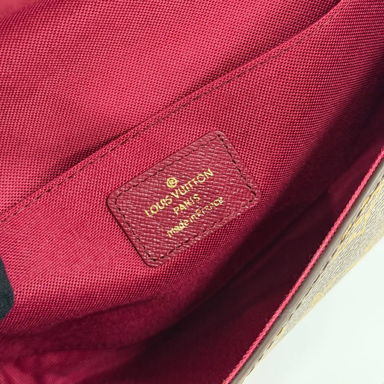 Клатч Louis Vuitton 5