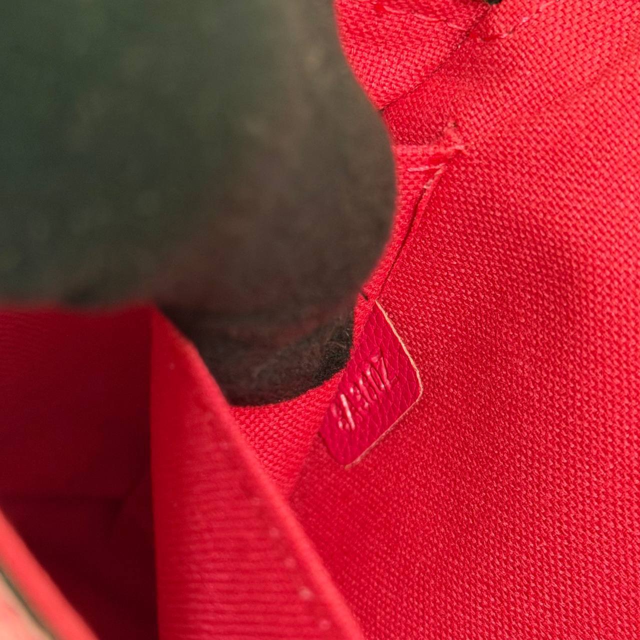 Клатч Louis Vuitton 6