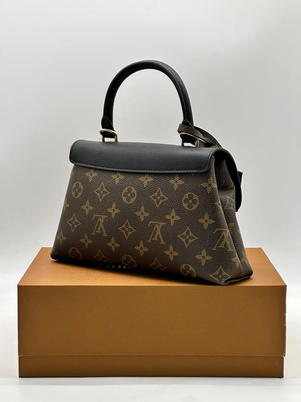 Сумка Louis Vuitton 2