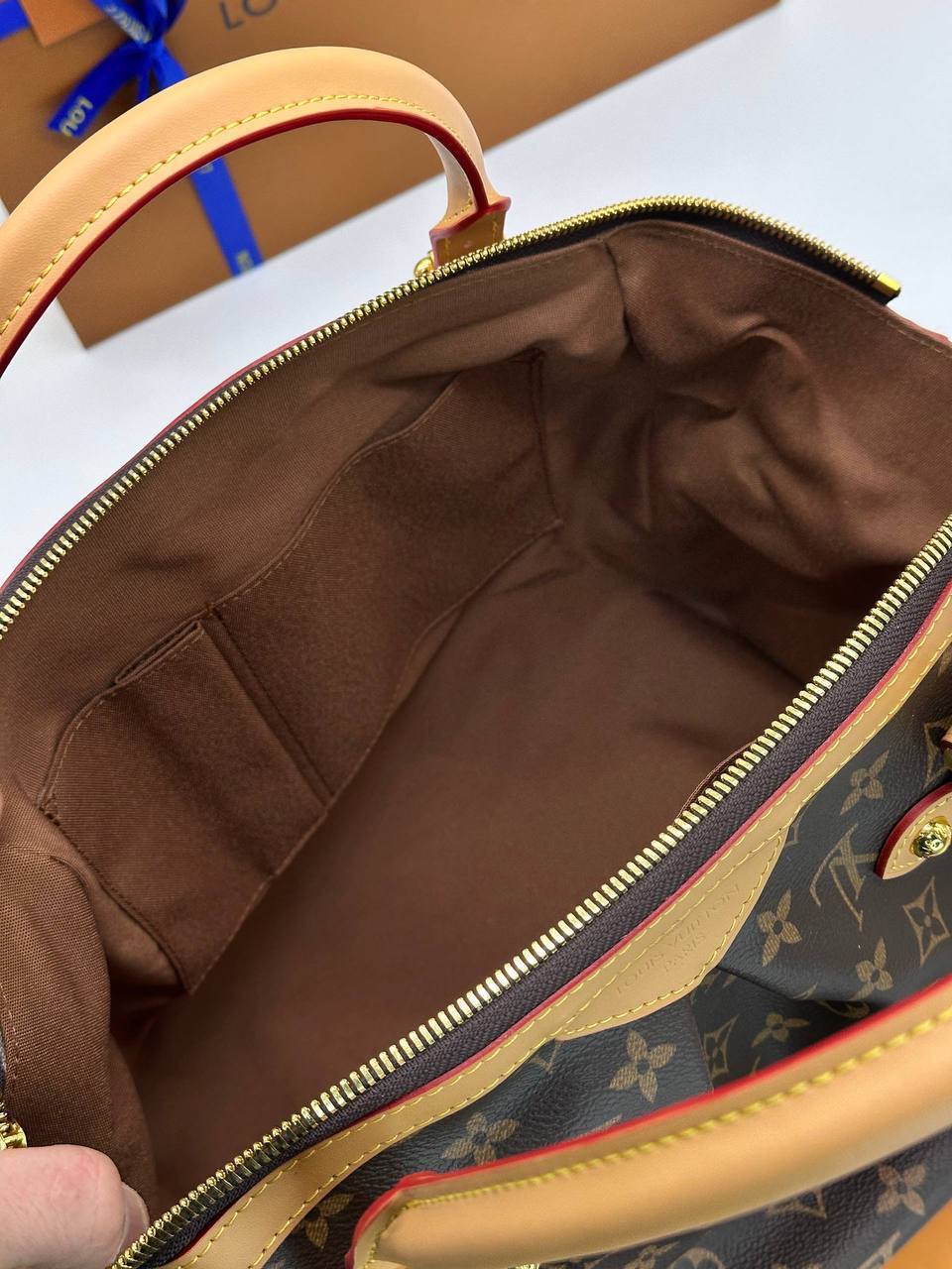 Сумка Louis Vuitton 9