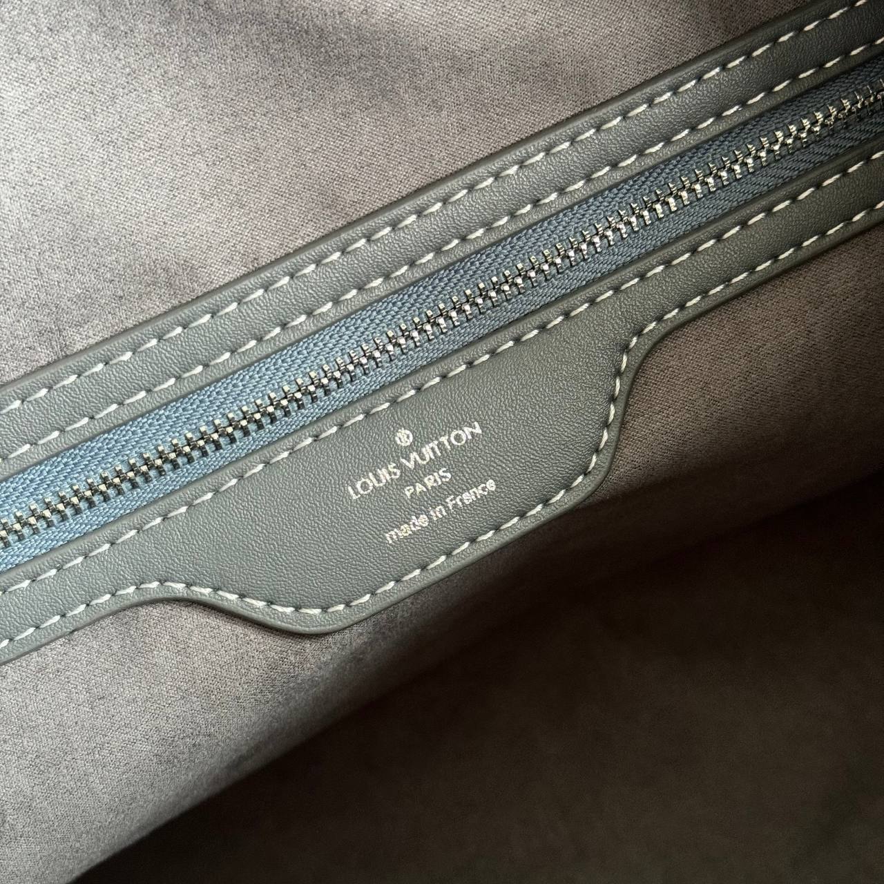Сумка Louis Vuitton 10