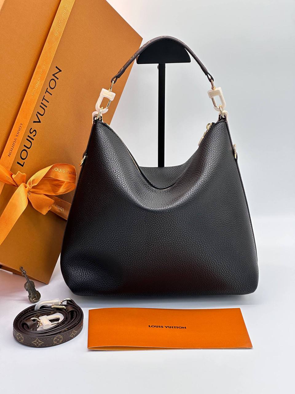 Сумка Louis Vuitton 4