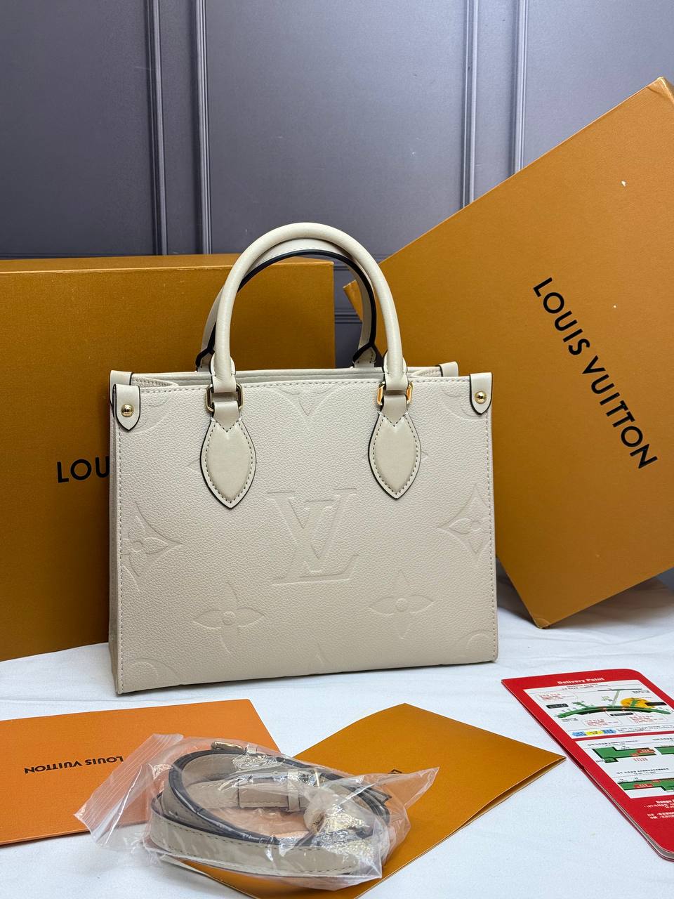 Сумка Louis Vuitton 4