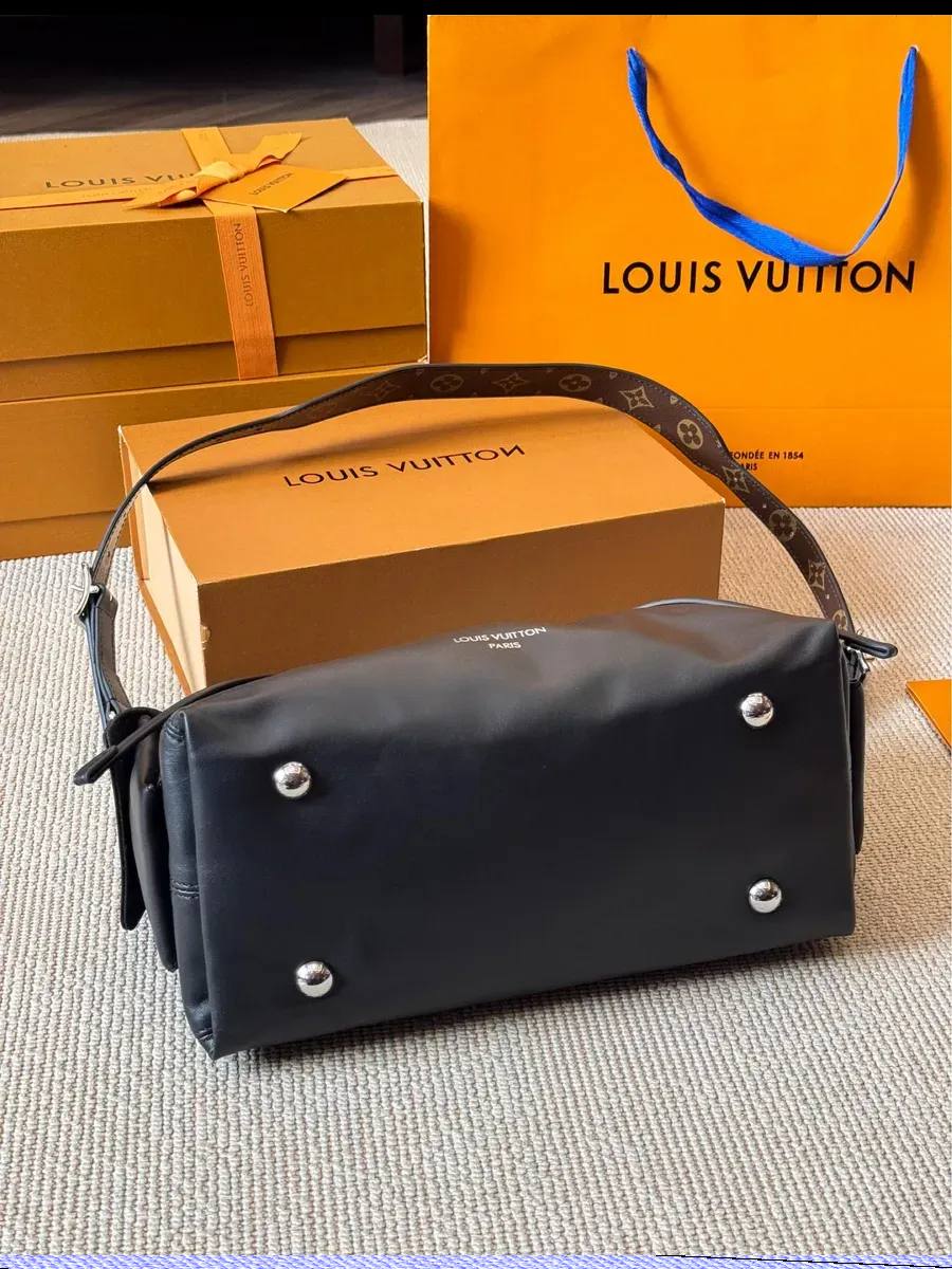Сумка Louis Vuitton 8