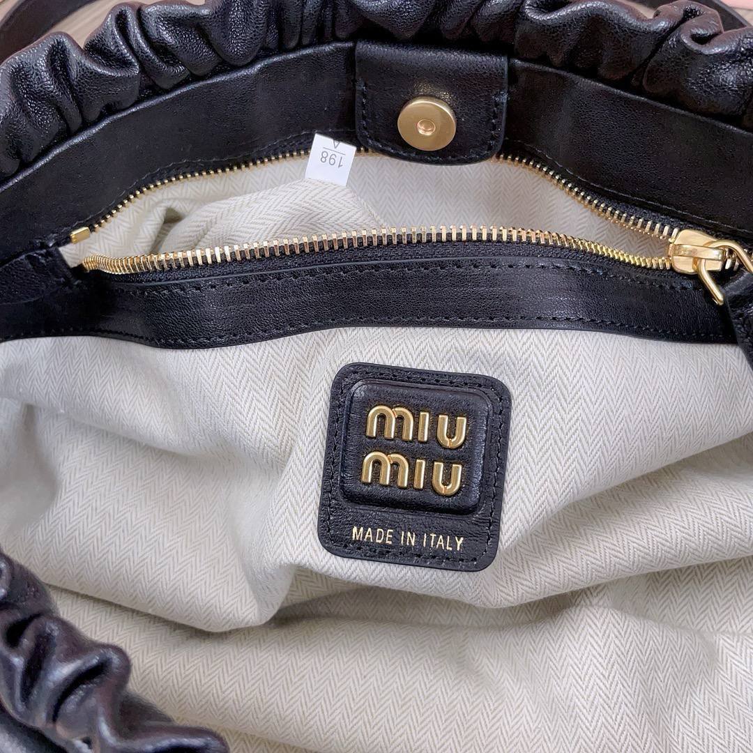 Сумка Miu Miu 9