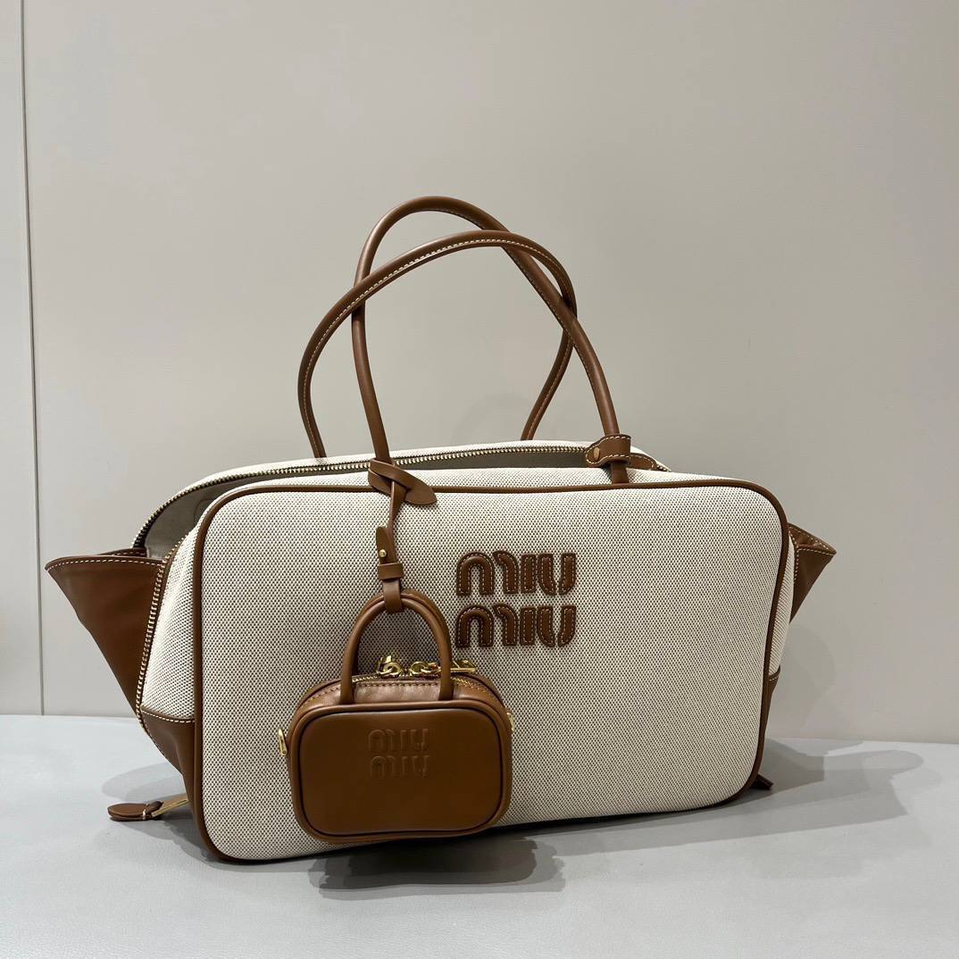 Сумка Miu Miu 2