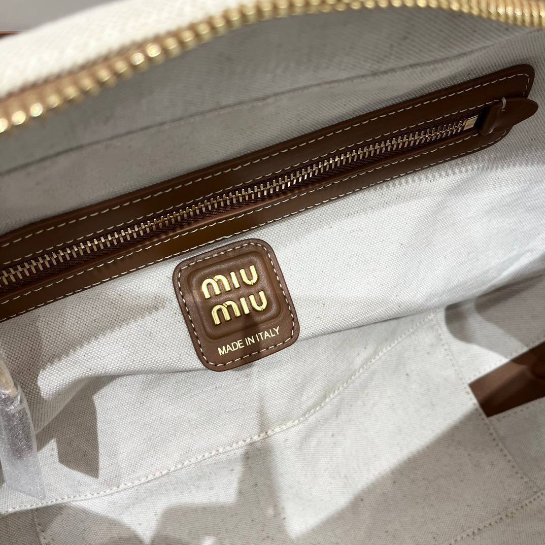 Сумка Miu Miu 9