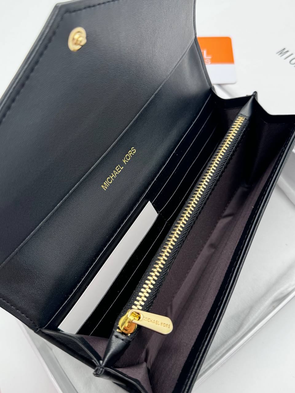 Кошелек Michael Kors 9